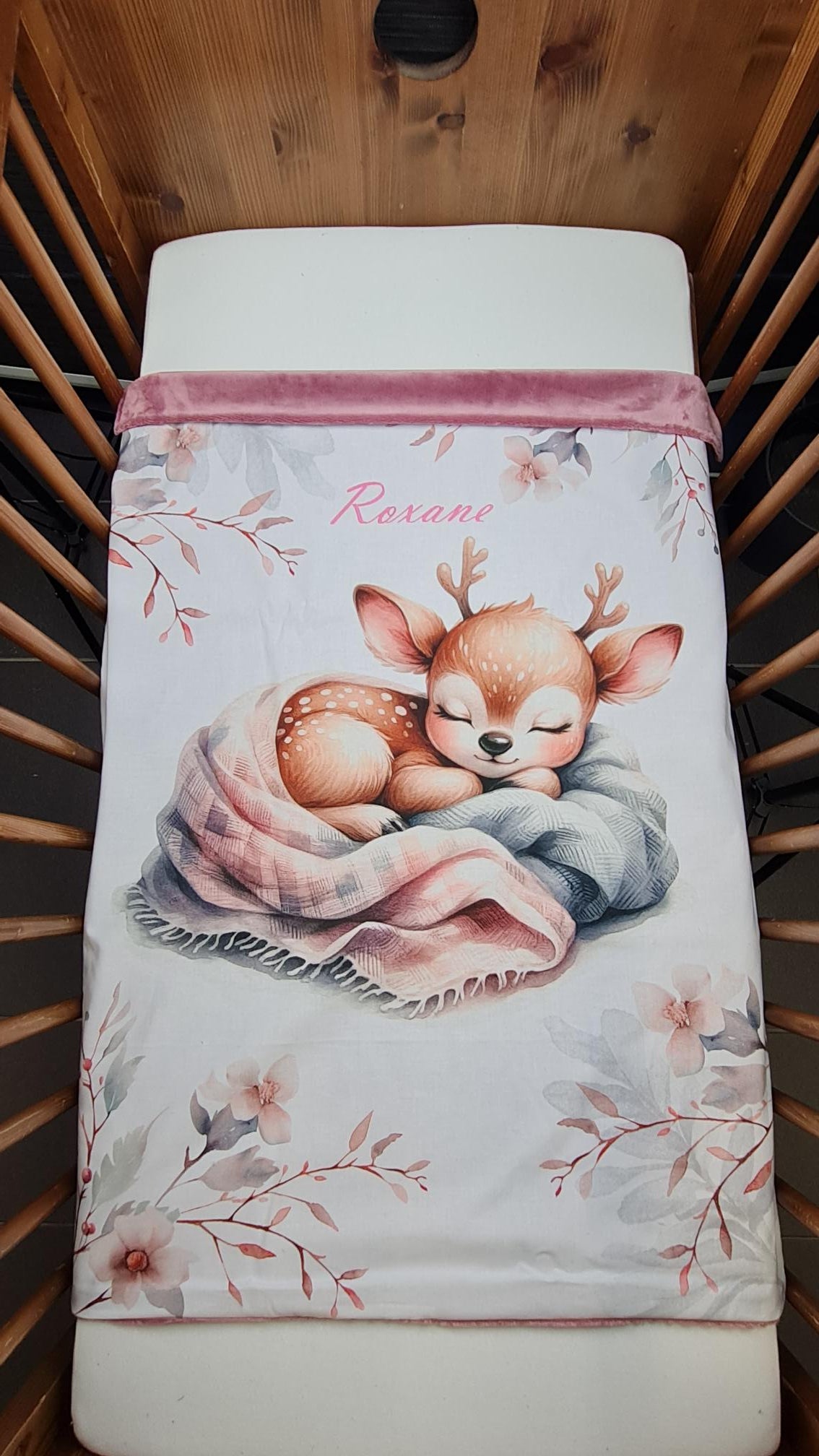 Couverture Plaid Bébé | Biche Rose Endormie | 70cm x 95cm | A Personnaliser