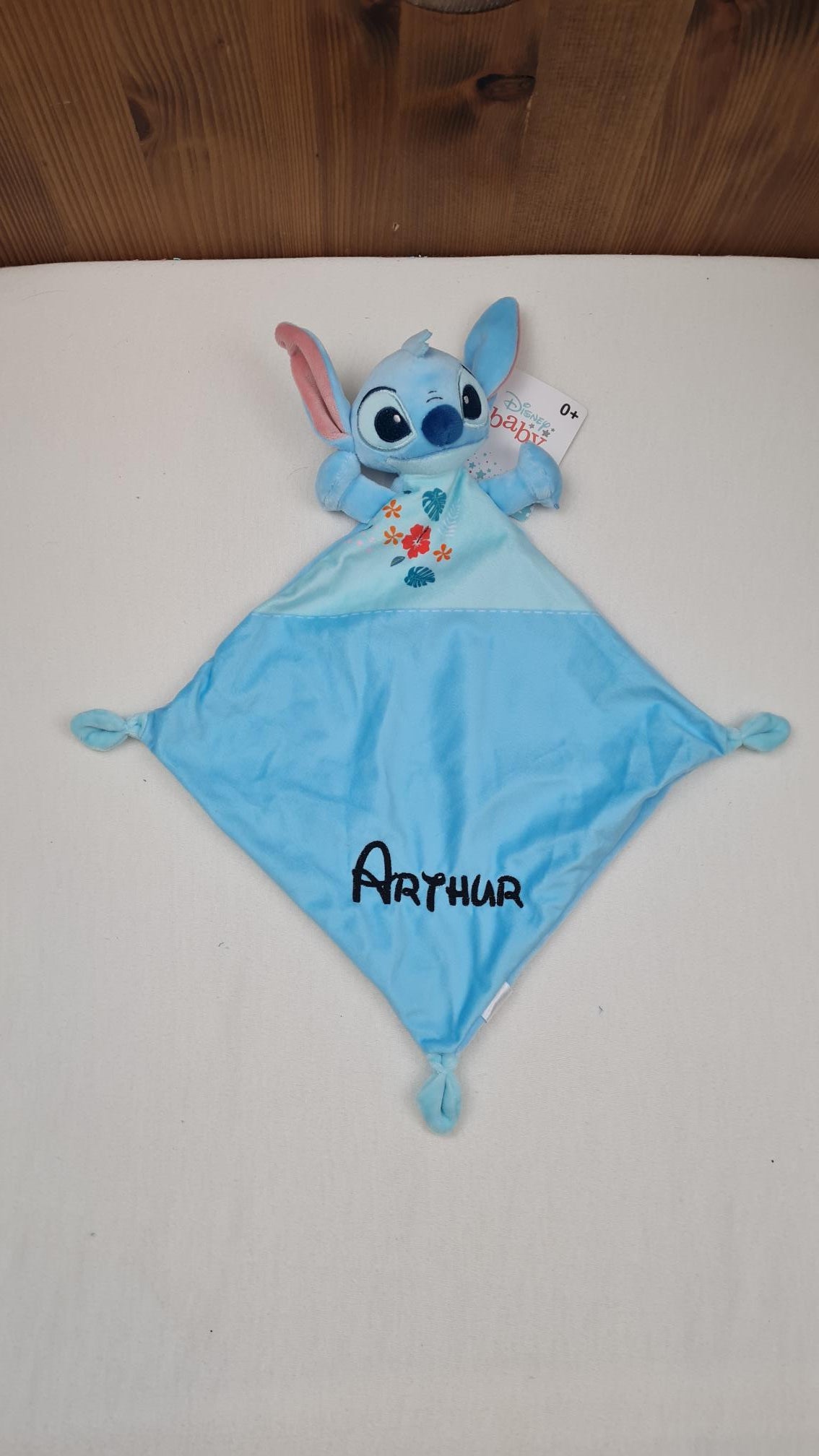 Doudou Mouchoir Disney Stitch Fleur Bleu 22cm | Avec prénom brodé