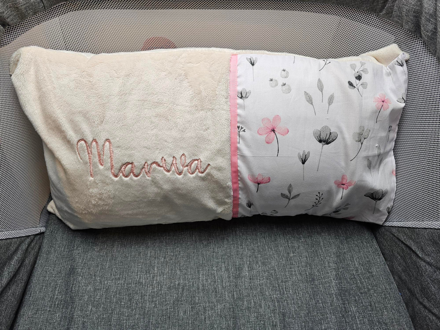 Créez Votre Coussin décoratif pour chambre d'enfant | Lisse | 50cm x 30cm