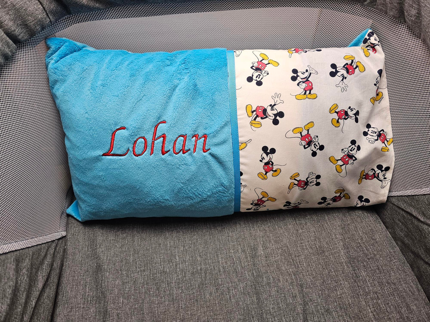 Créez Votre Coussin décoratif pour chambre d'enfant | Lisse | 50cm x 30cm