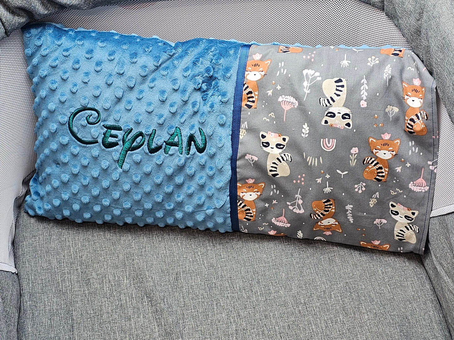 Coussin décoratif personnalisé pour chambre d'enfant - Calincaline.be