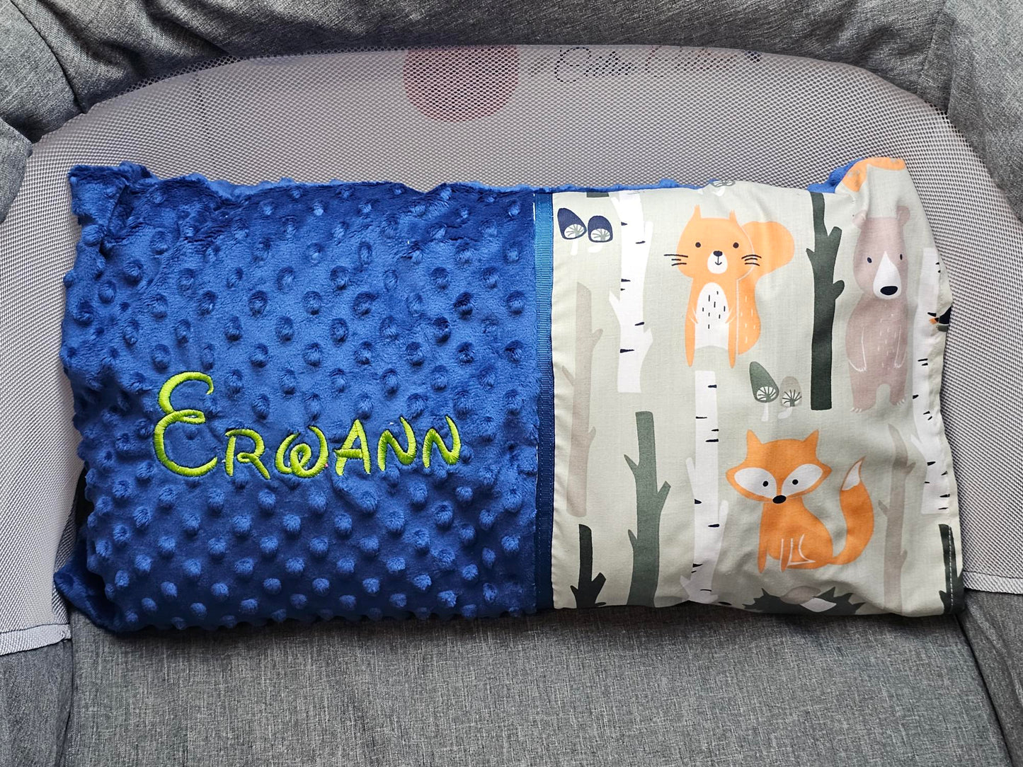 Coussin décoratif personnalisé pour chambre d'enfant - Calincaline.be