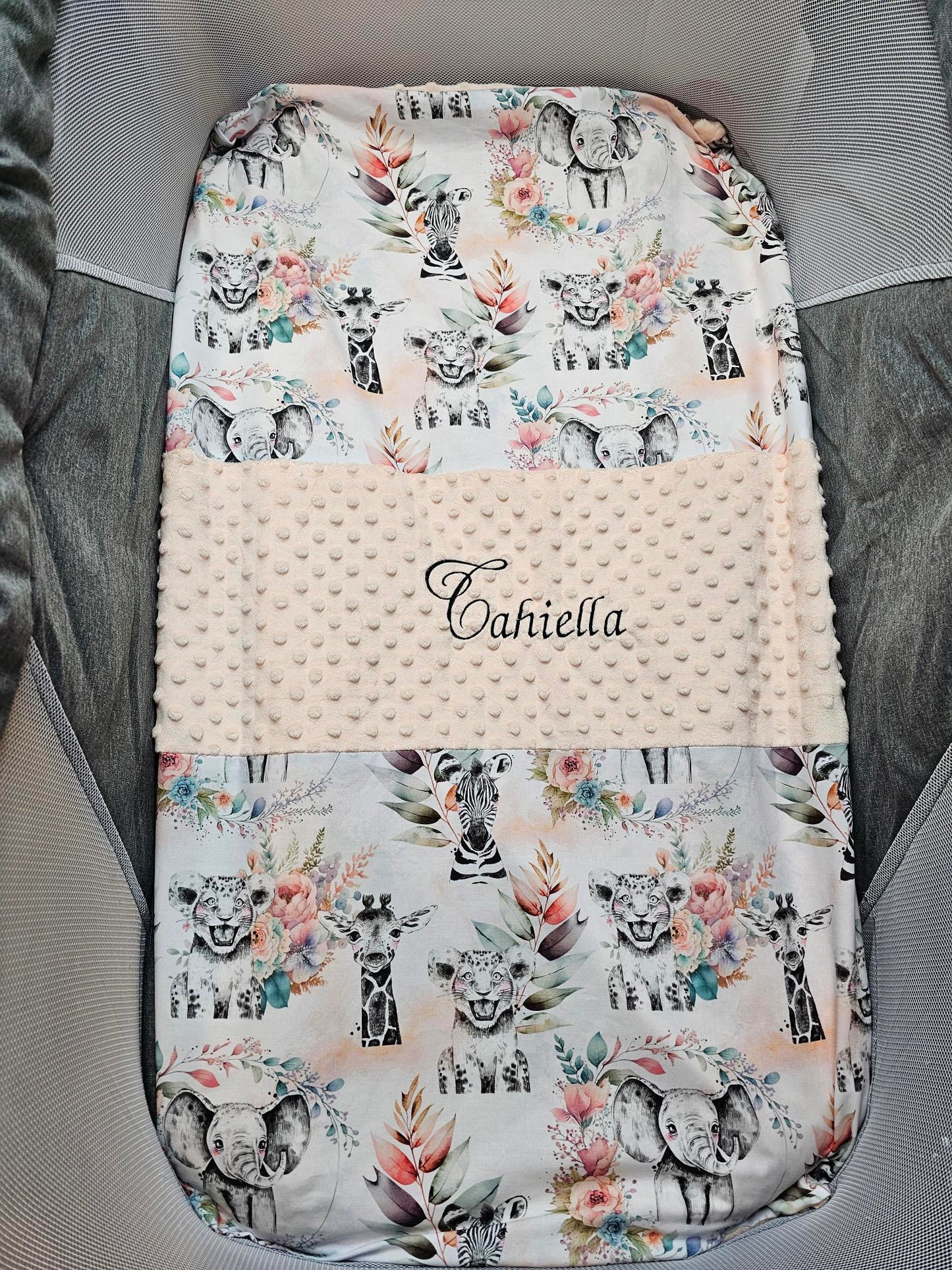 Couverture Fille | Modèle 2 | 70x95cm | Coton et Minky | A personnaliser