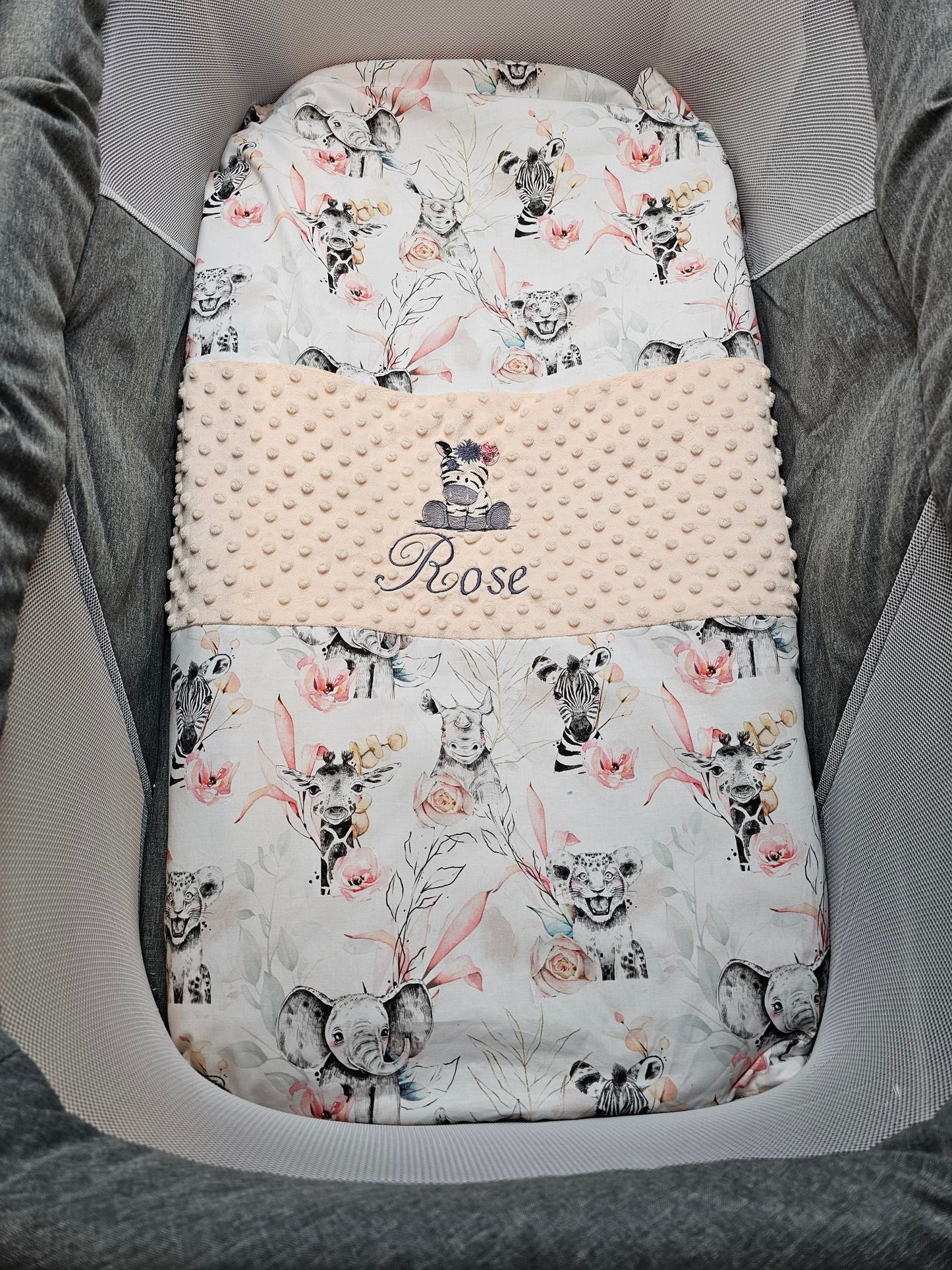 Couverture Fille | Modèle 2 | 70x95cm | Coton et Minky | A personnaliser