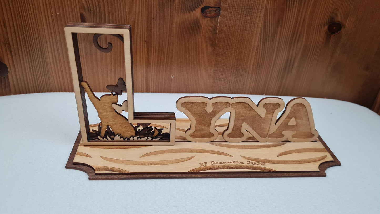 Prénom avec lettre 3D en bois | Avec pied à poser | A personnaliser | 10cm x 29cm
