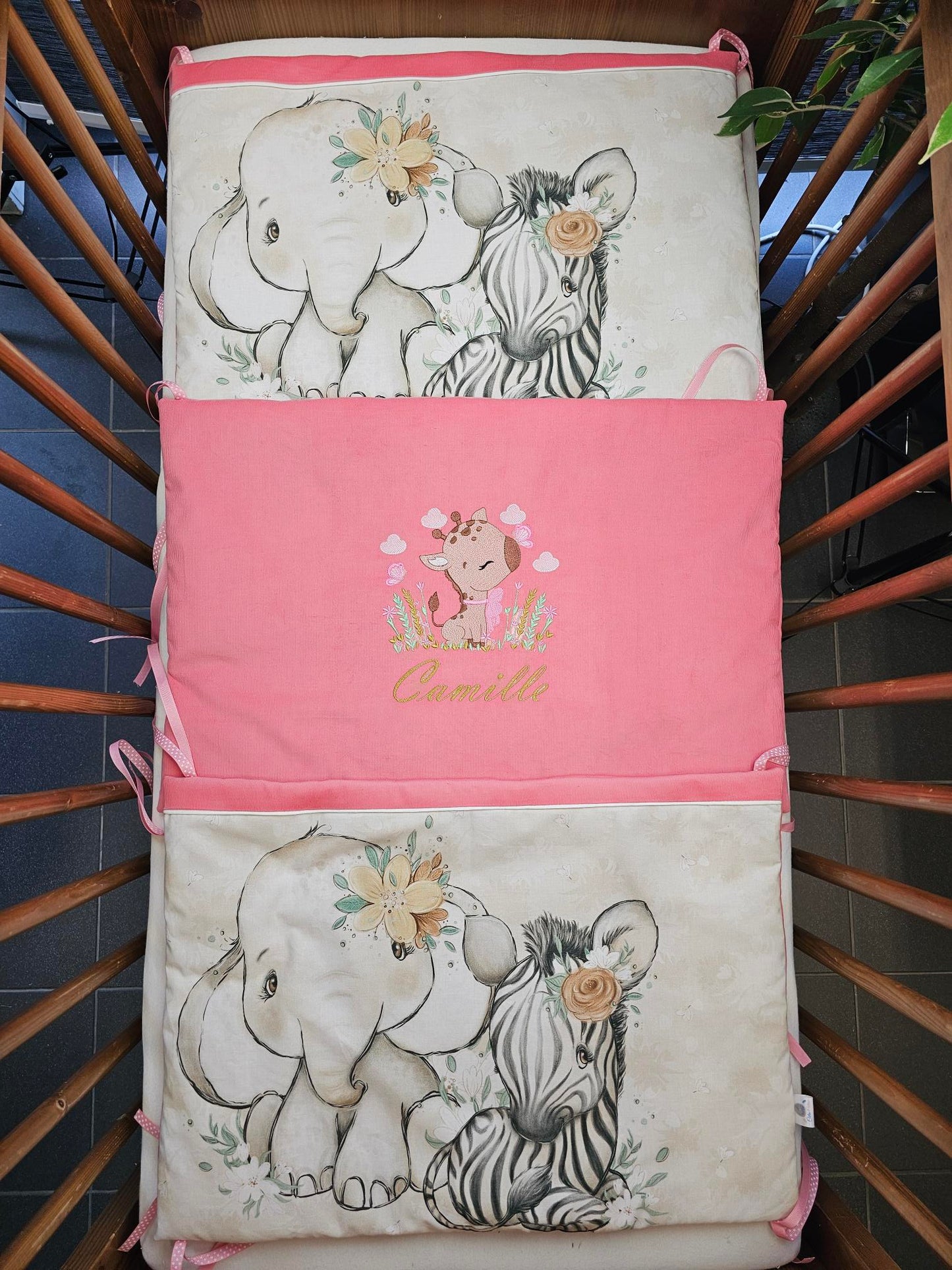 Tour de lit -Vuli- Elephant Zèbre | 3 panneaux 60cm x 40cm | A personnaliser