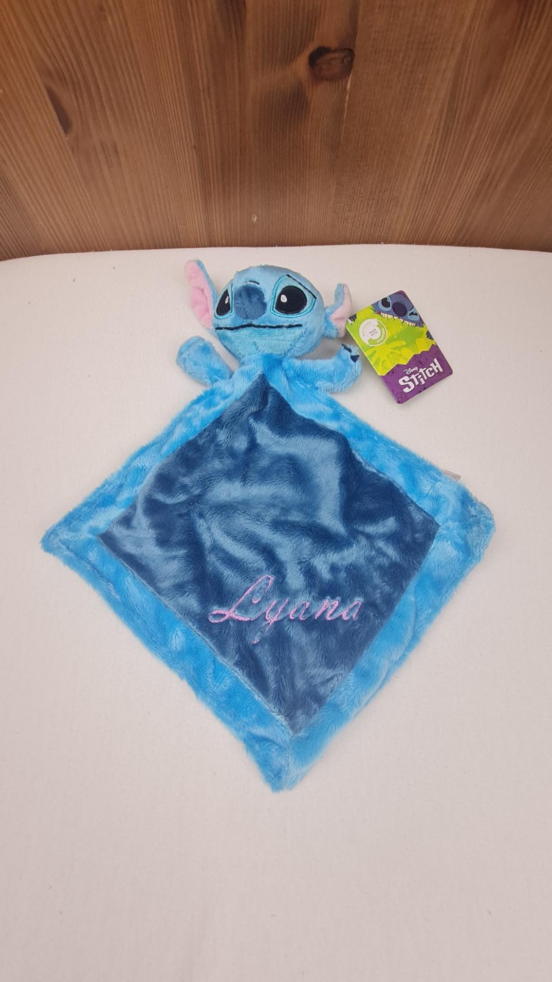 Doudou Mouchoir Disney Stitch 21cm | Avec prénom brodé | Pastel