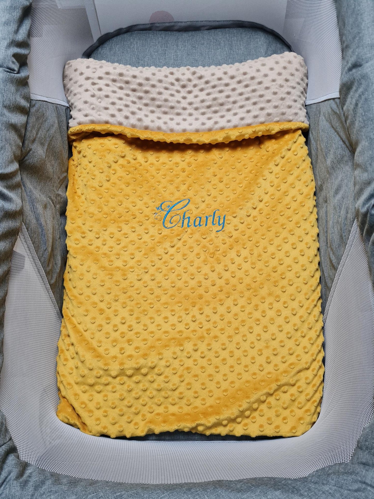 Couverture bébé avec broderie personnalisée - Modèle Garçon