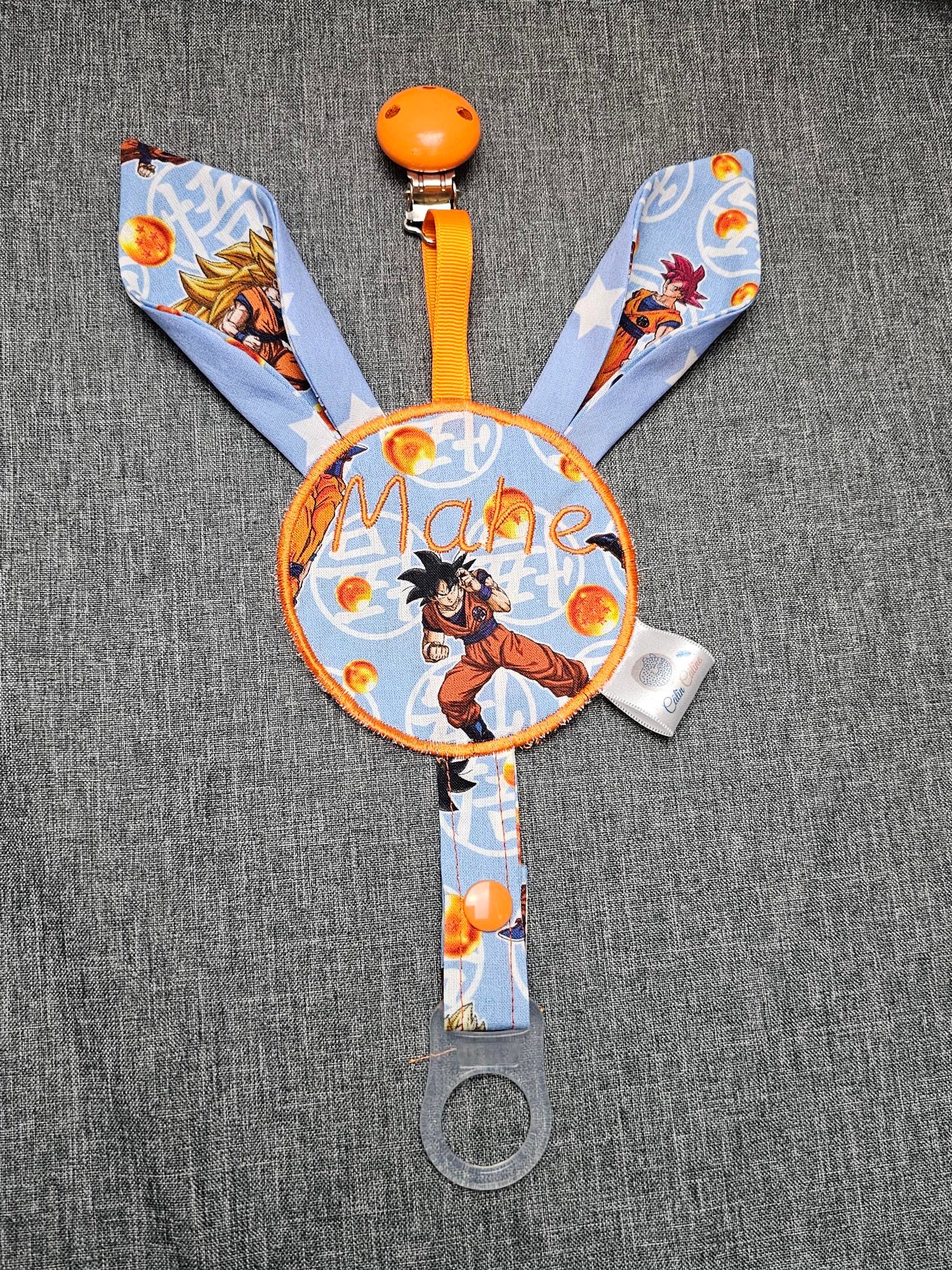 Attache sucette dragonball z