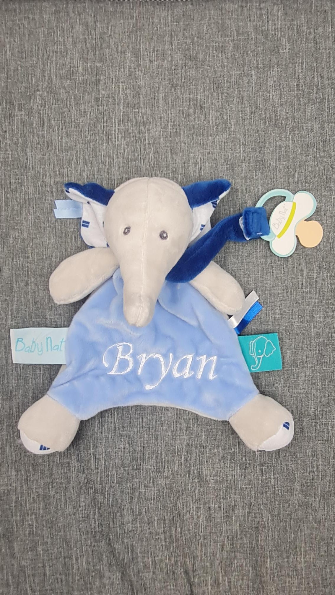 Doudou & Attache Sucette Edgar Personnalisé | BabyNat - Calincaline.be