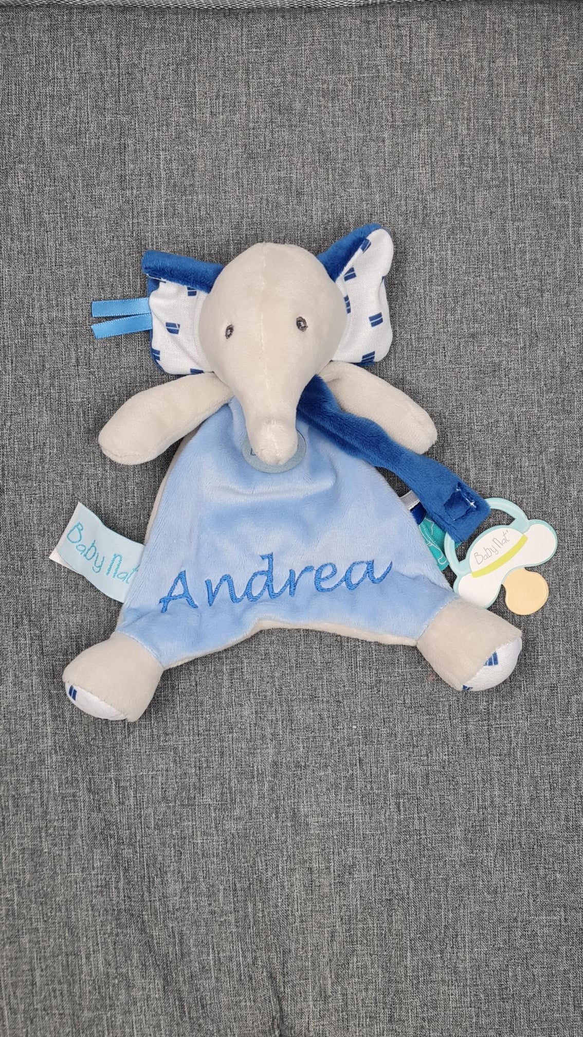 Doudou & Attache Sucette Edgar Personnalisé | BabyNat - Calincaline.be
