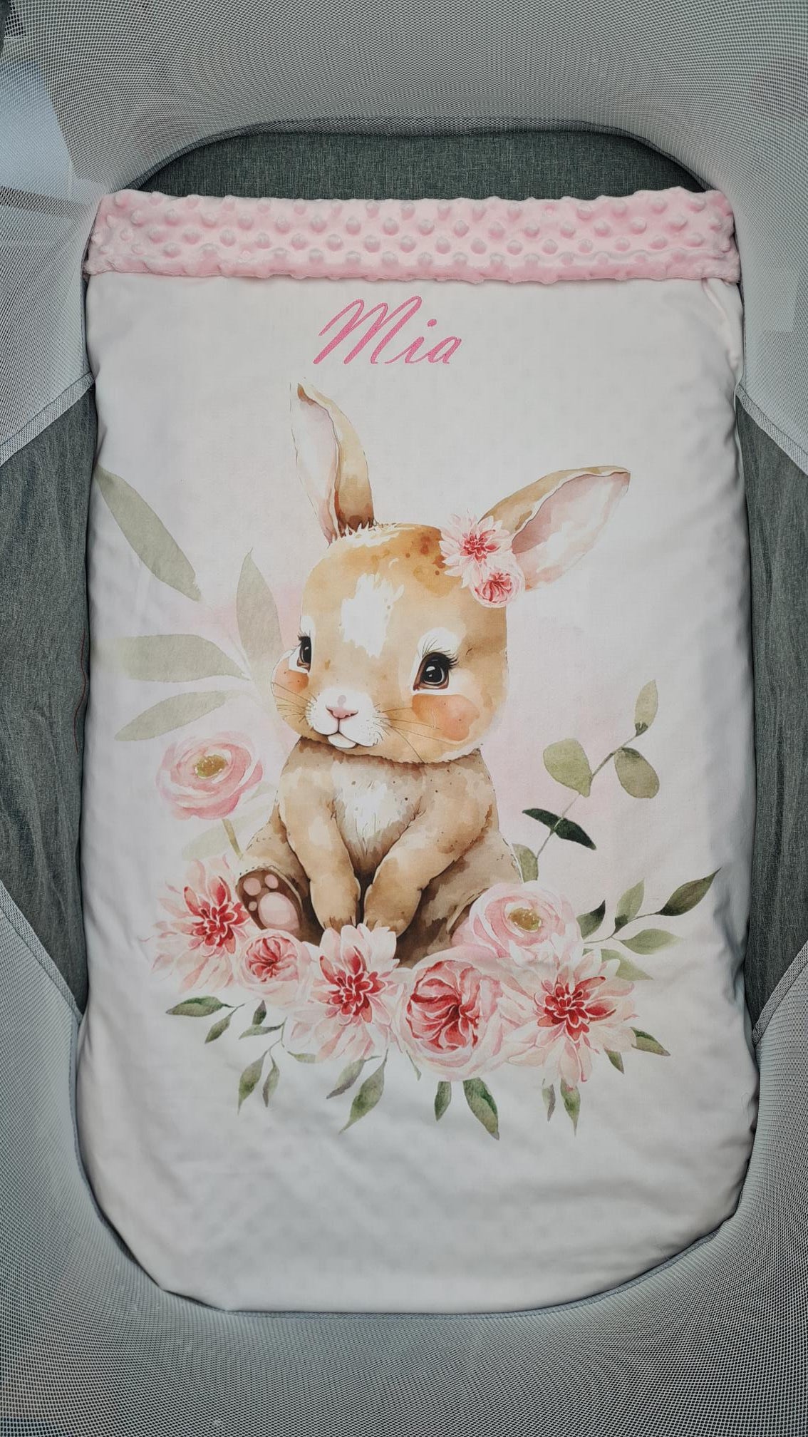 Couverture Plaid Bébé Lapin Fleuri | 70cm x 95cm | Couleur minky au choix - Calincaline.be