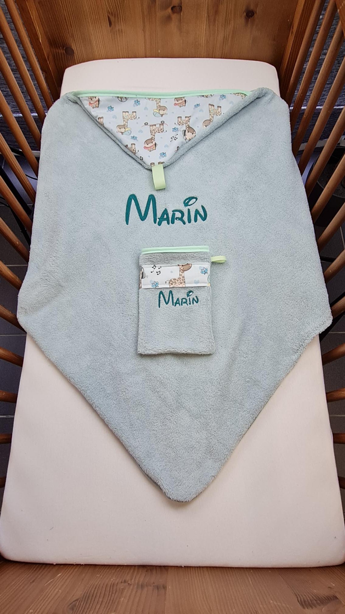 Créez Votre Cape de Bain Eponge Personnalisée | Class Garçon | 85cm x 85cm