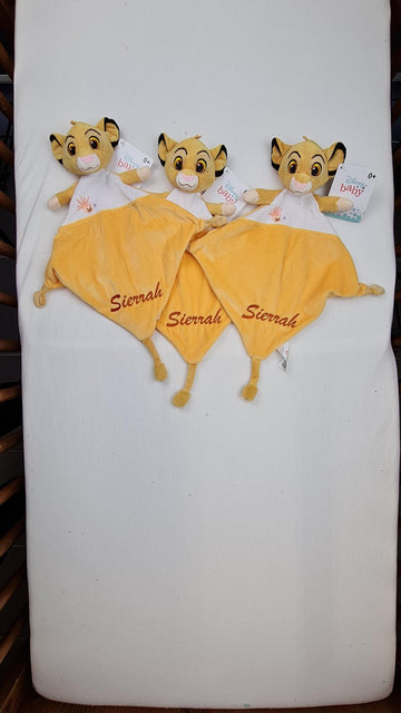 Doudou Disney Simba 30cm Jaune avec Fleur | Prénom Personnalisé