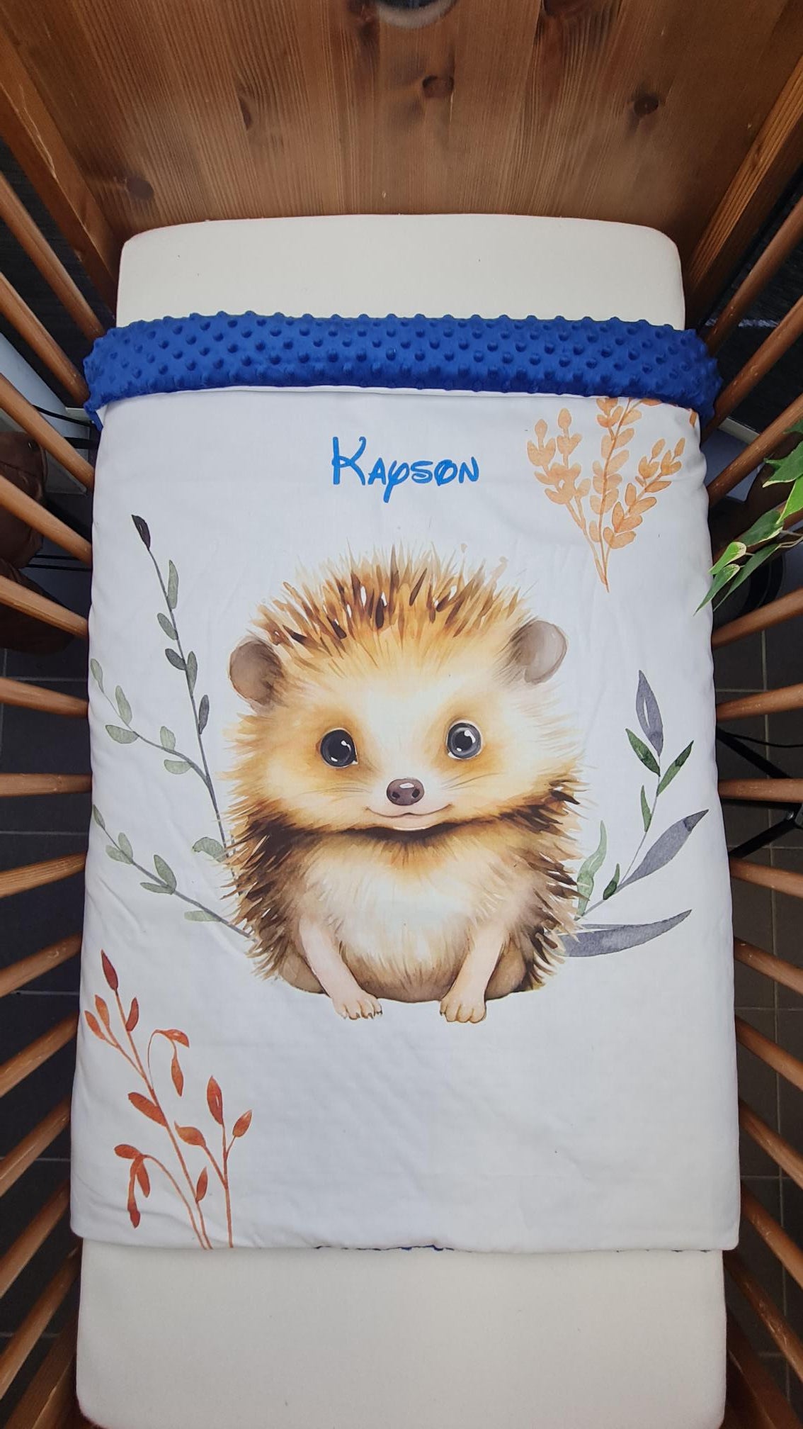 Couverture Plaid Hérisson Forêt | 70cm x 95cm | Couleur minky au choix