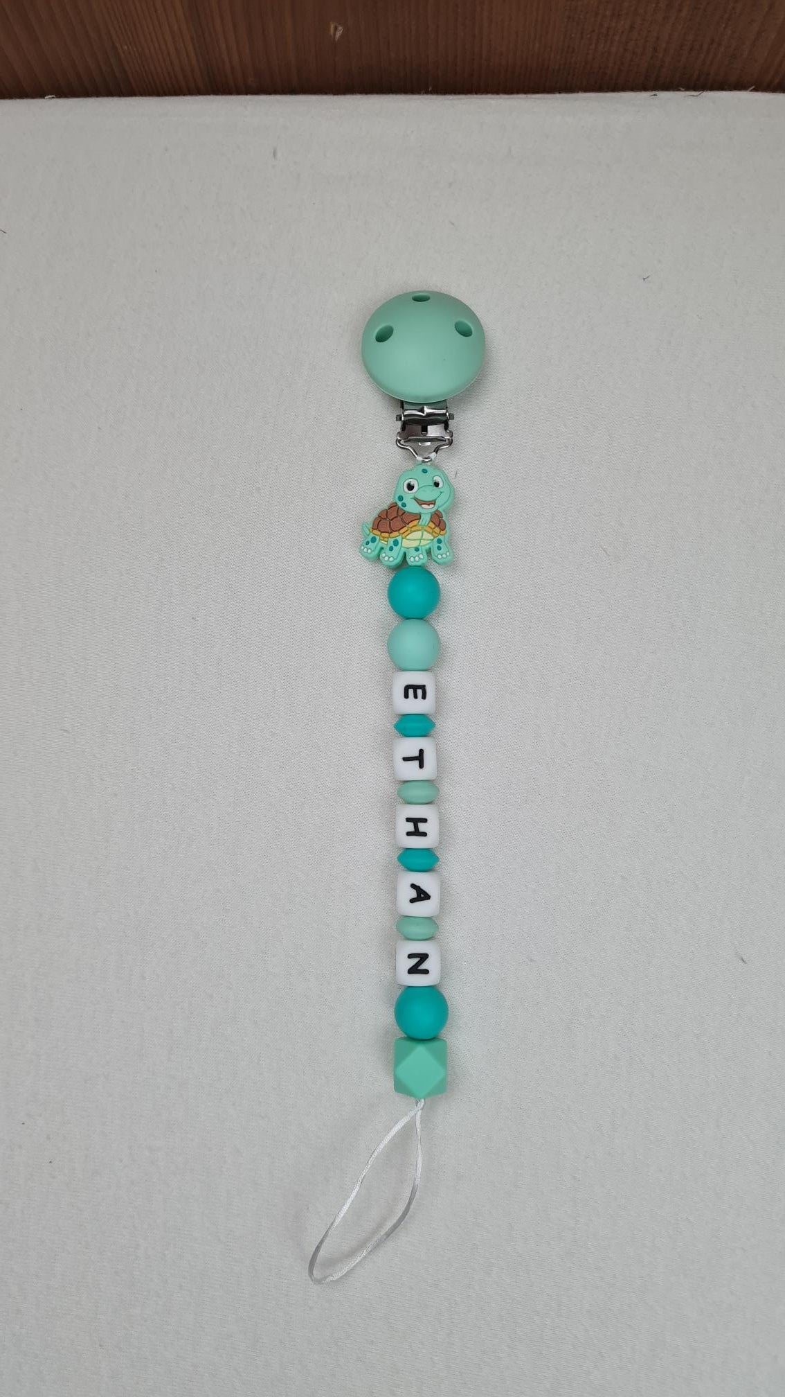 Attache Sucette A Perles En Silicone | Prénom Personnalisée | Tortue Happy