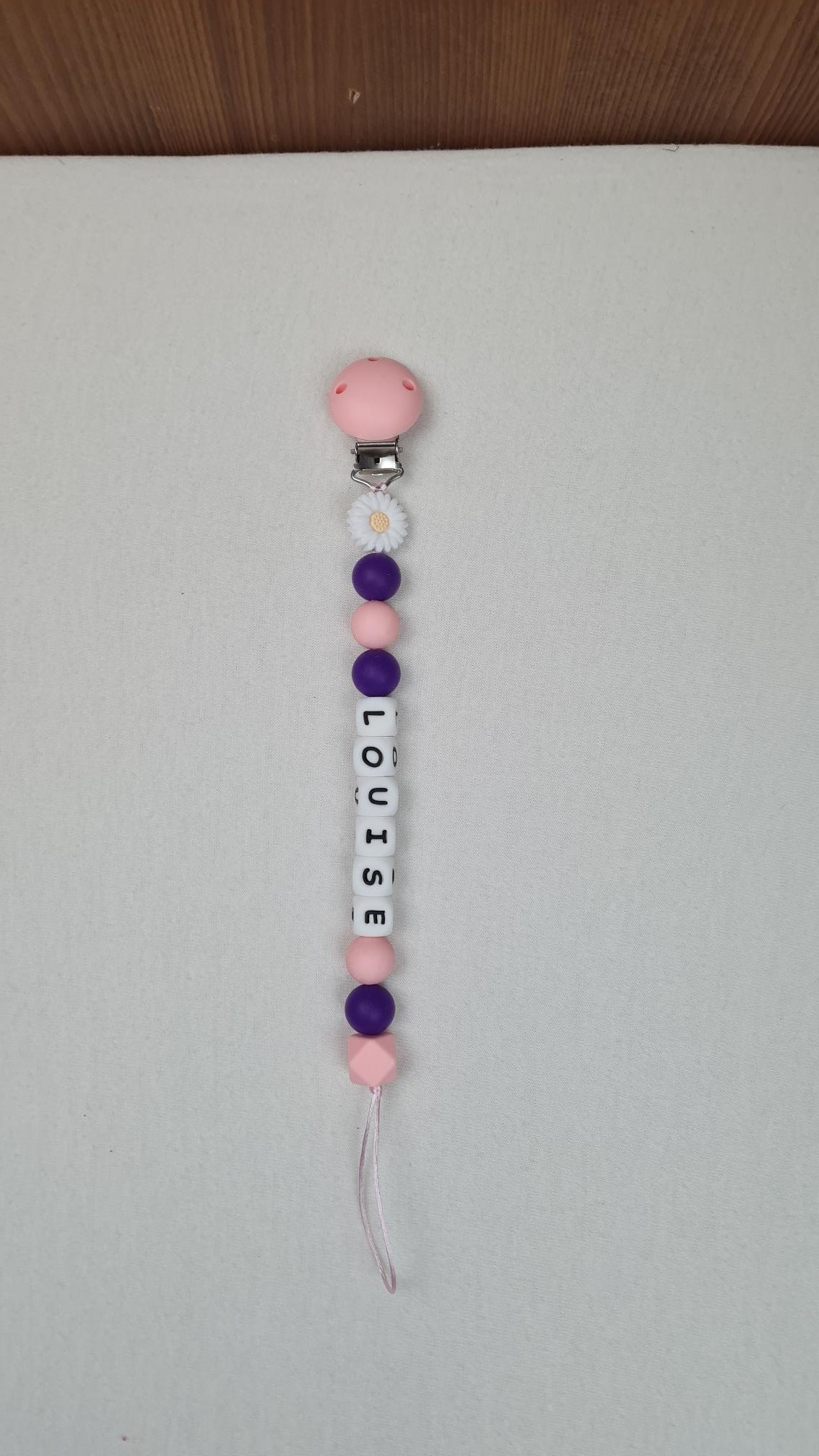 Attache Sucette A Perles En Silicone | Prénom Personnalisée | Fleur Blanche