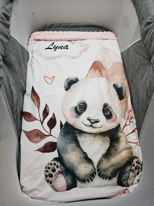 Couverture Plaid Bébé Panda Montagne | 70cm x 95cm | Couleur minky au choix
