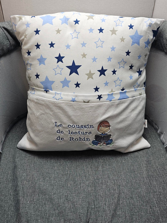 Coussin de lecture garçon personnalisé
