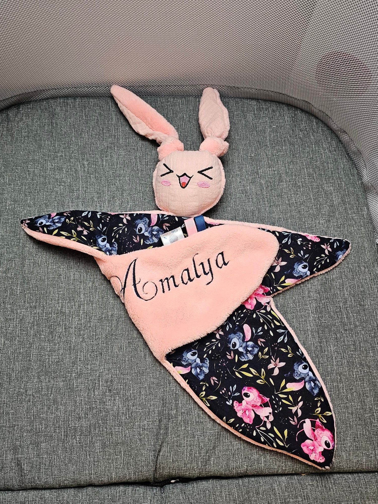 Créez Votre Doudou Lapin Câlin | Fille | Avec prénom brodé - Calincaline.be