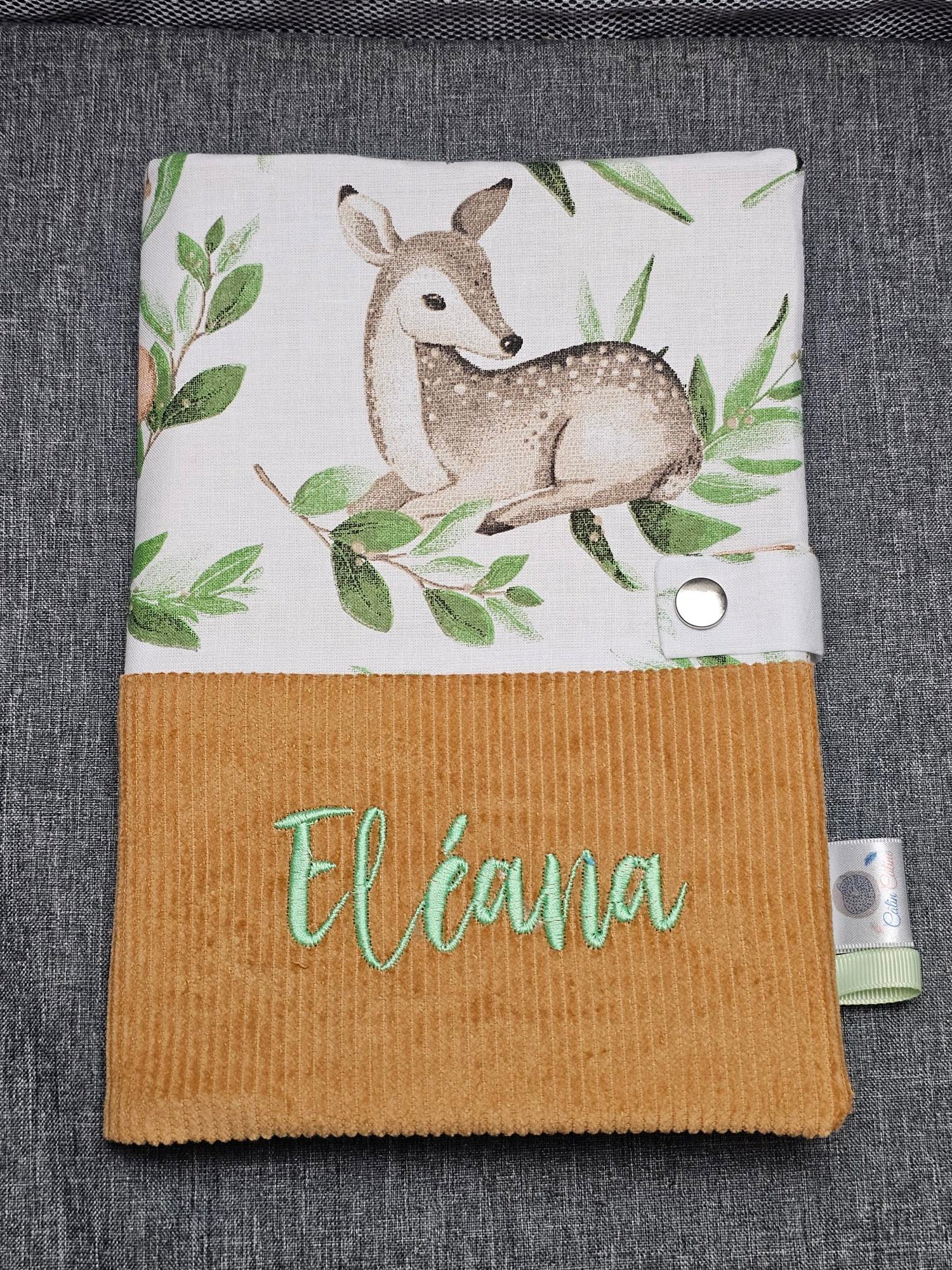 Protège Carnet -Vuli- Personnalisé Fille