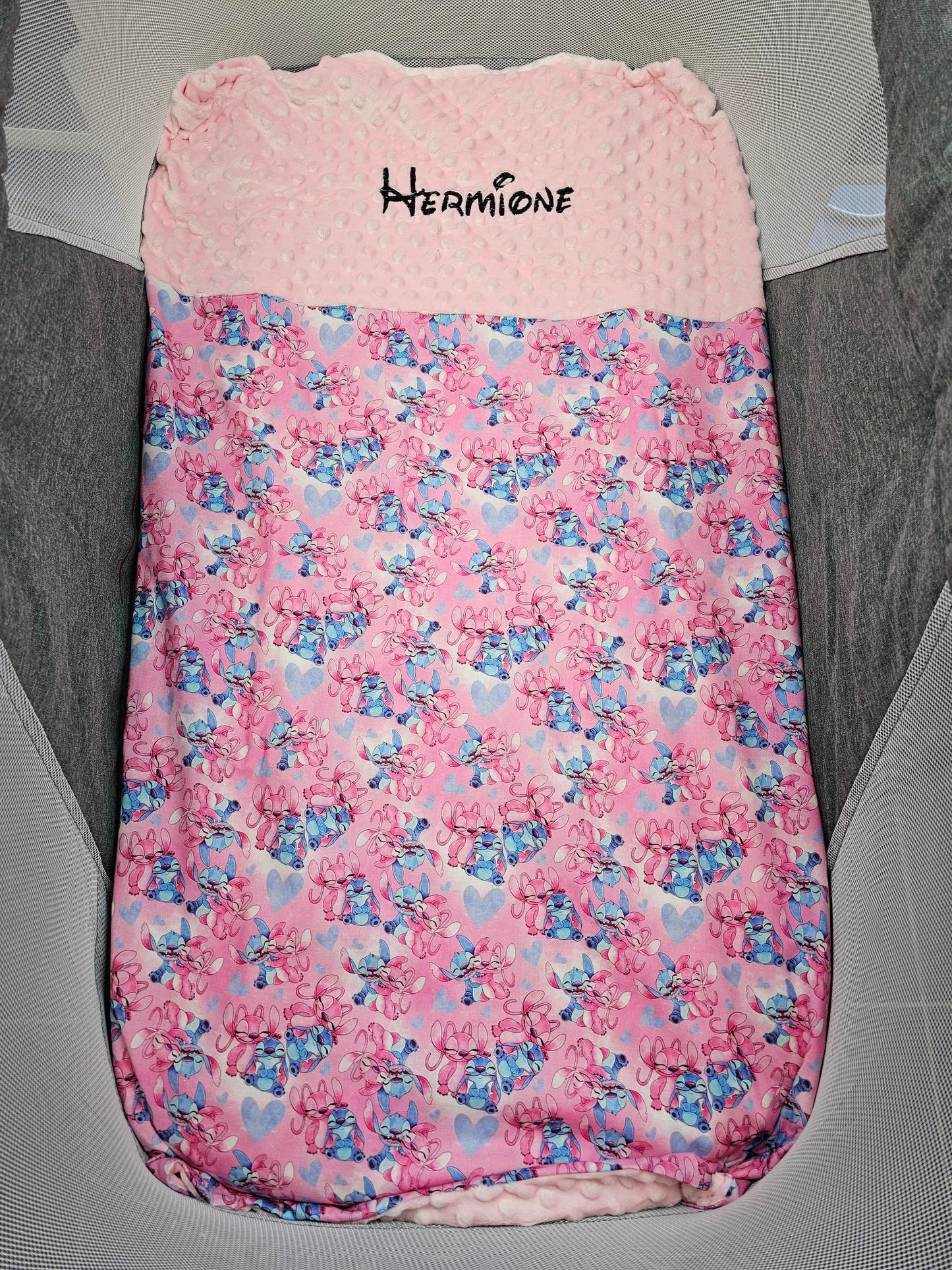 Personalized Baby Blanket 70cm x 95cm | Cotton and Minky Girl