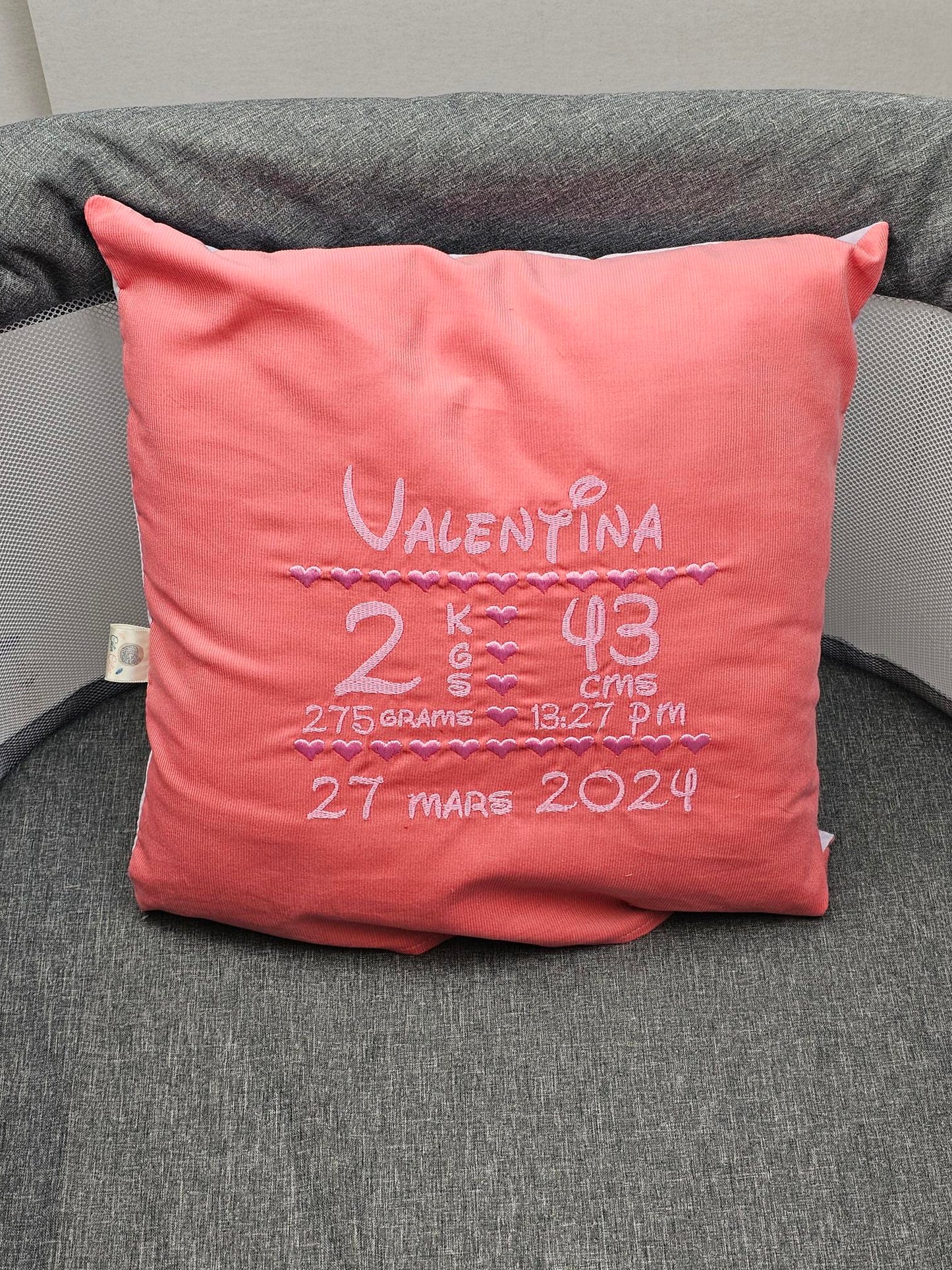 Créez Votre Coussin de naissance Vuli | Panneau au Choix | 35cm x 35cm