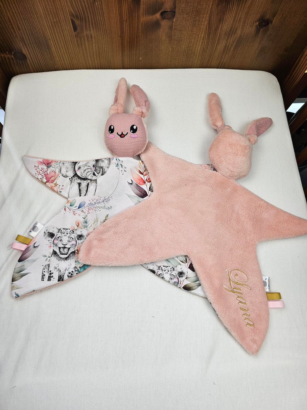 Créez Votre Doudou Lapin Câlin | Fille | Avec prénom brodé