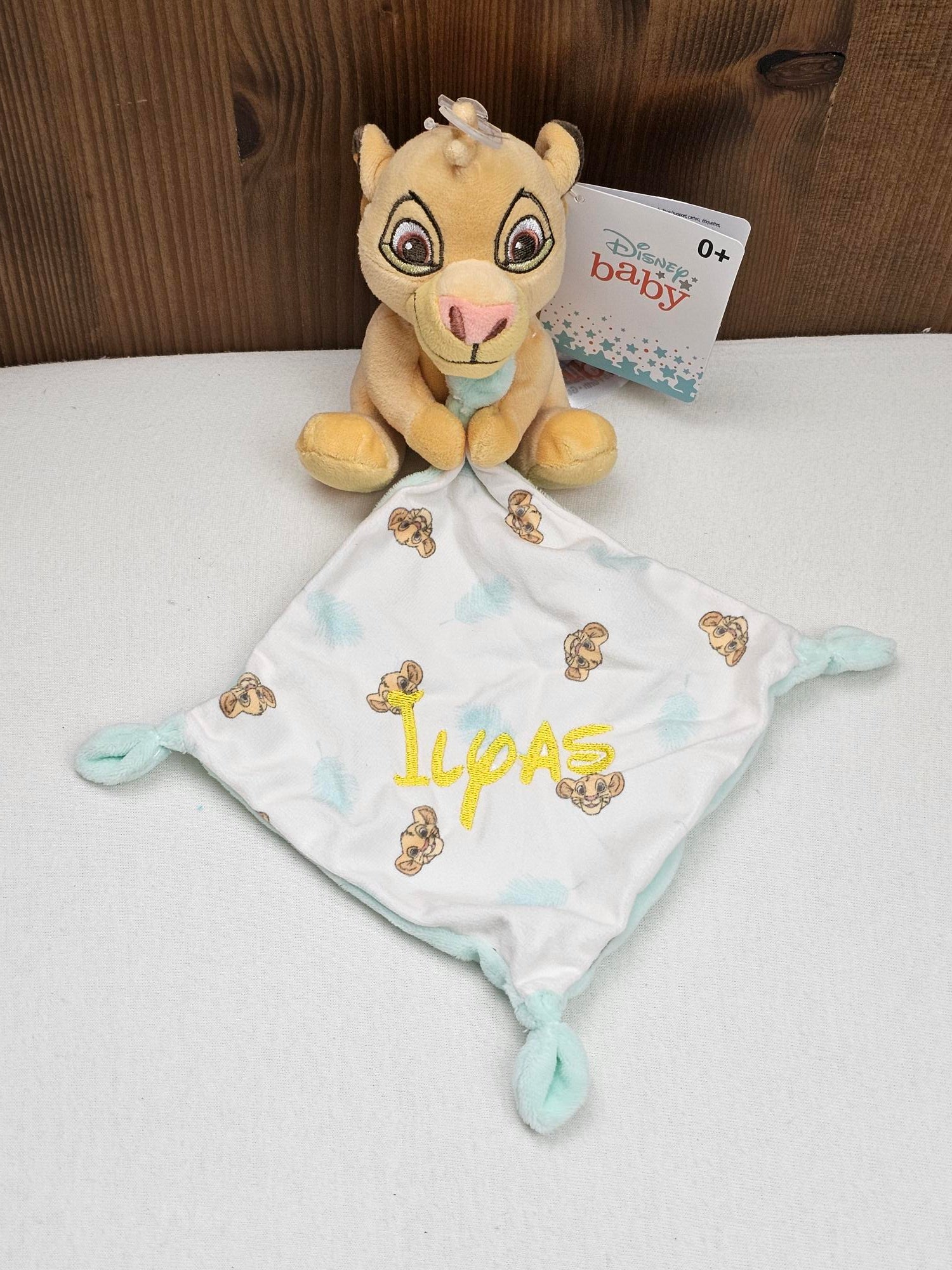 Doudou Peluche Mouchoir Disney Simba 15cm | Prénom Personnalisé