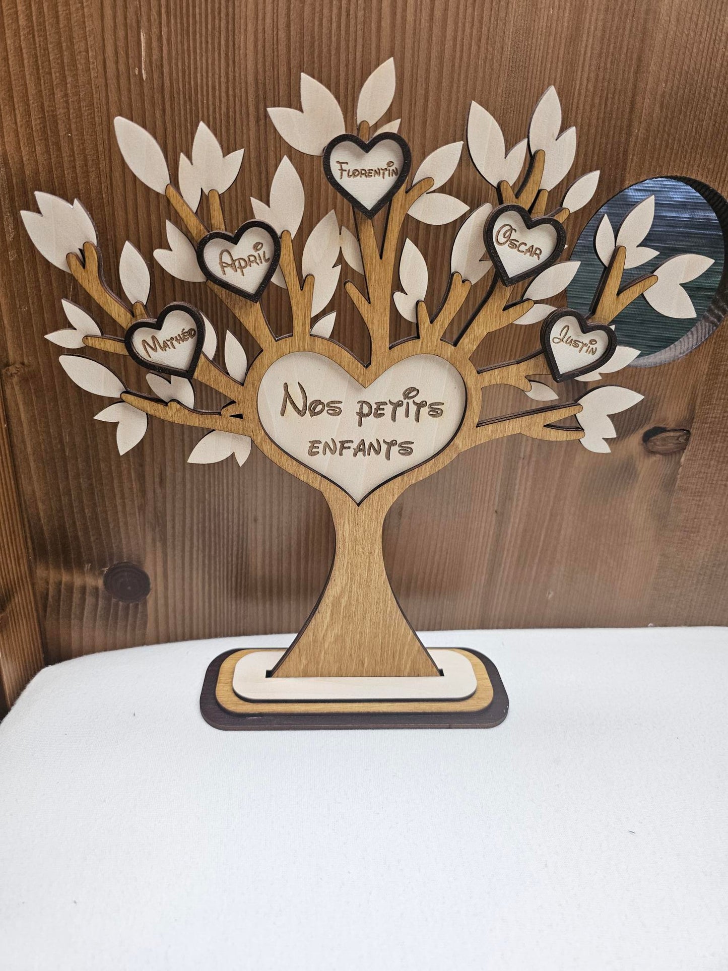 Arbre Familial en Bois 27cm sur Pied | Membres de la famille gravés