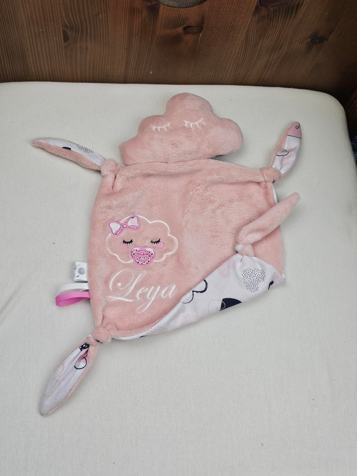 Doudou Nuage Fille avec prénom brodé | Coton Polaire | A personnaliser