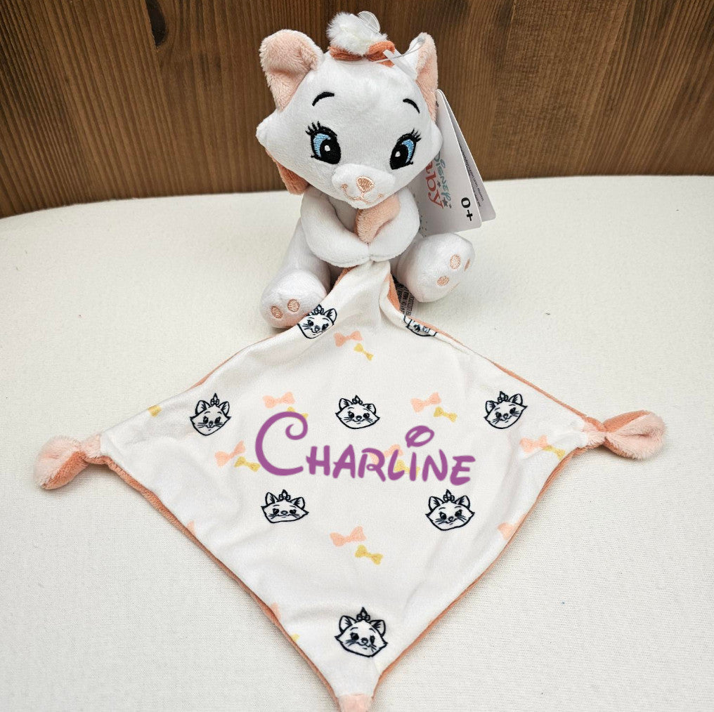 Doudou Peluche Mouchoir Disney Marie Saumon | Avec prénom