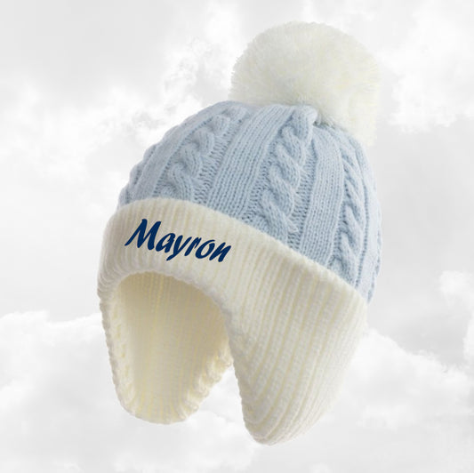 Bonnet Pompon Couvre Oreilles Bleu | 0 à 12 mois | Avec Prénom Brodé