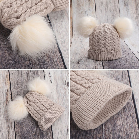 Bonnet Bébé Beige Personnalisé Avec Pompons | 3-18 mois