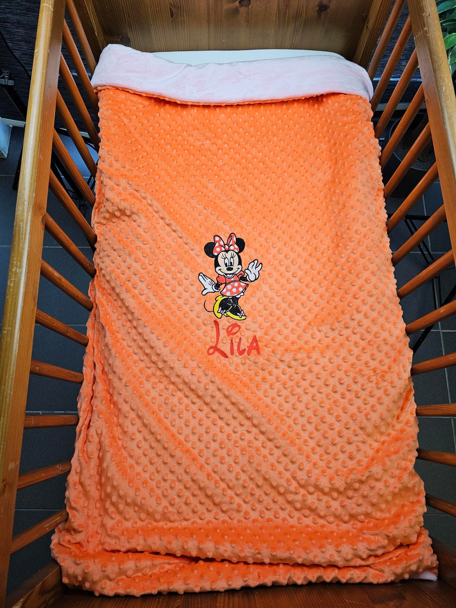 Créez Votre Couverture Bébé Brodée 140cm x 90cm | Double Minky Fille