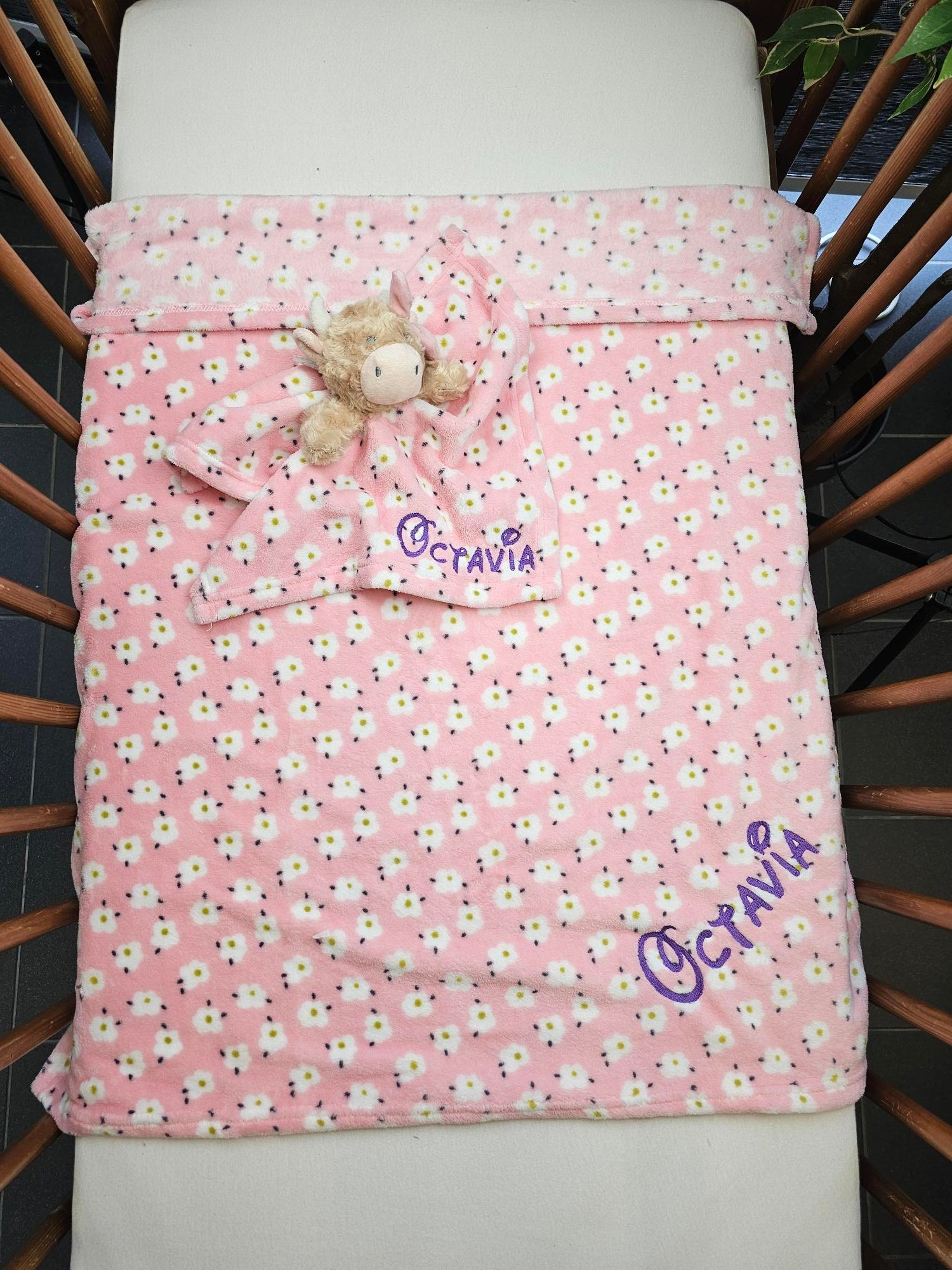 Pack Bébé A Personnaliser | Couverture Eté Rose 75cm x 90cm + Doudou Vache 35cm - Calincaline.be
