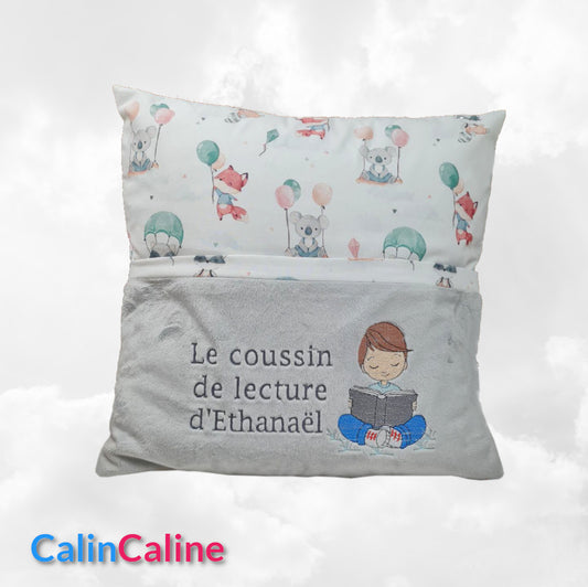 Créez Votre Coussin de Lecture Avec Prénom Brodé | 45cm x 45cm | Garçon
