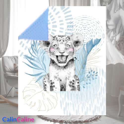 Pastelblauwe leeuwenwelp geruite deken | 70 cm x 95 cm | Keuze uit minky-kleur
