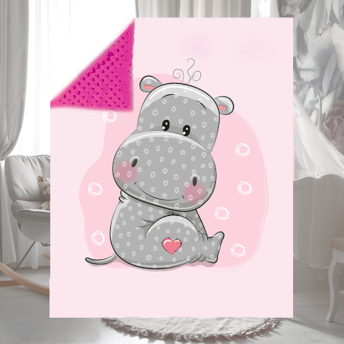 Couverture Plaid Bébé Hippopotame | 70cm x 95cm | Couleur minky au choix