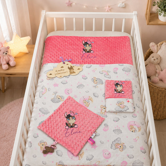 Pack Bébé Personnalisé | Couverture + Doudou 30cm + Protège carnet assortis | Fille | Coton