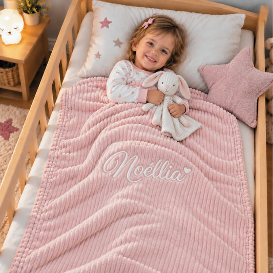 Pack Bébé Brodé | Couverture Légère Rose 75 x 90cm avec Doudou Lapin 35cm