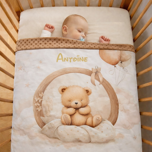 Couverture Plaid Bébé | Ourson dans les Nuages | 70cm x 95cm | A Personnaliser