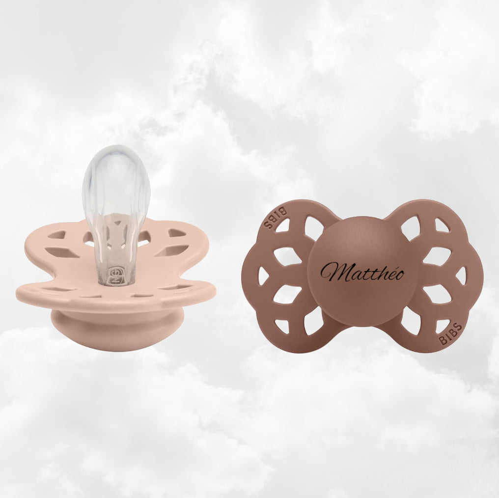 2 Sucettes physiologiques BIBS Infinity personnalisées | 0-6 mois | Blush Wood