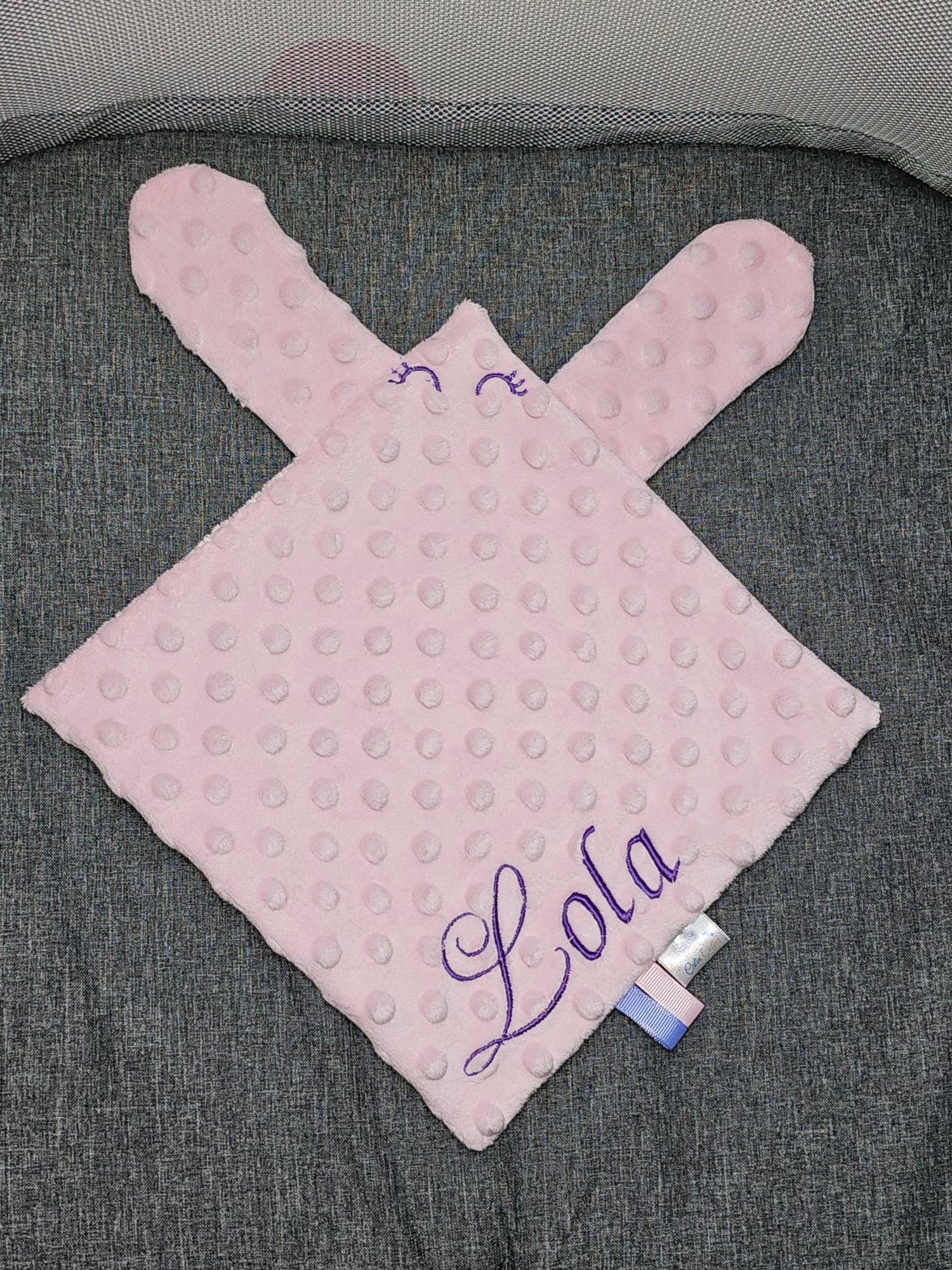 Doudou Carré Personnalisé Fille - Calincaline.be