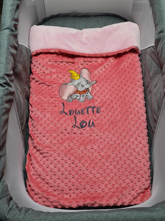 Couverture bébé avec broderie personnalisée - Modèle Fille - Calincaline.be