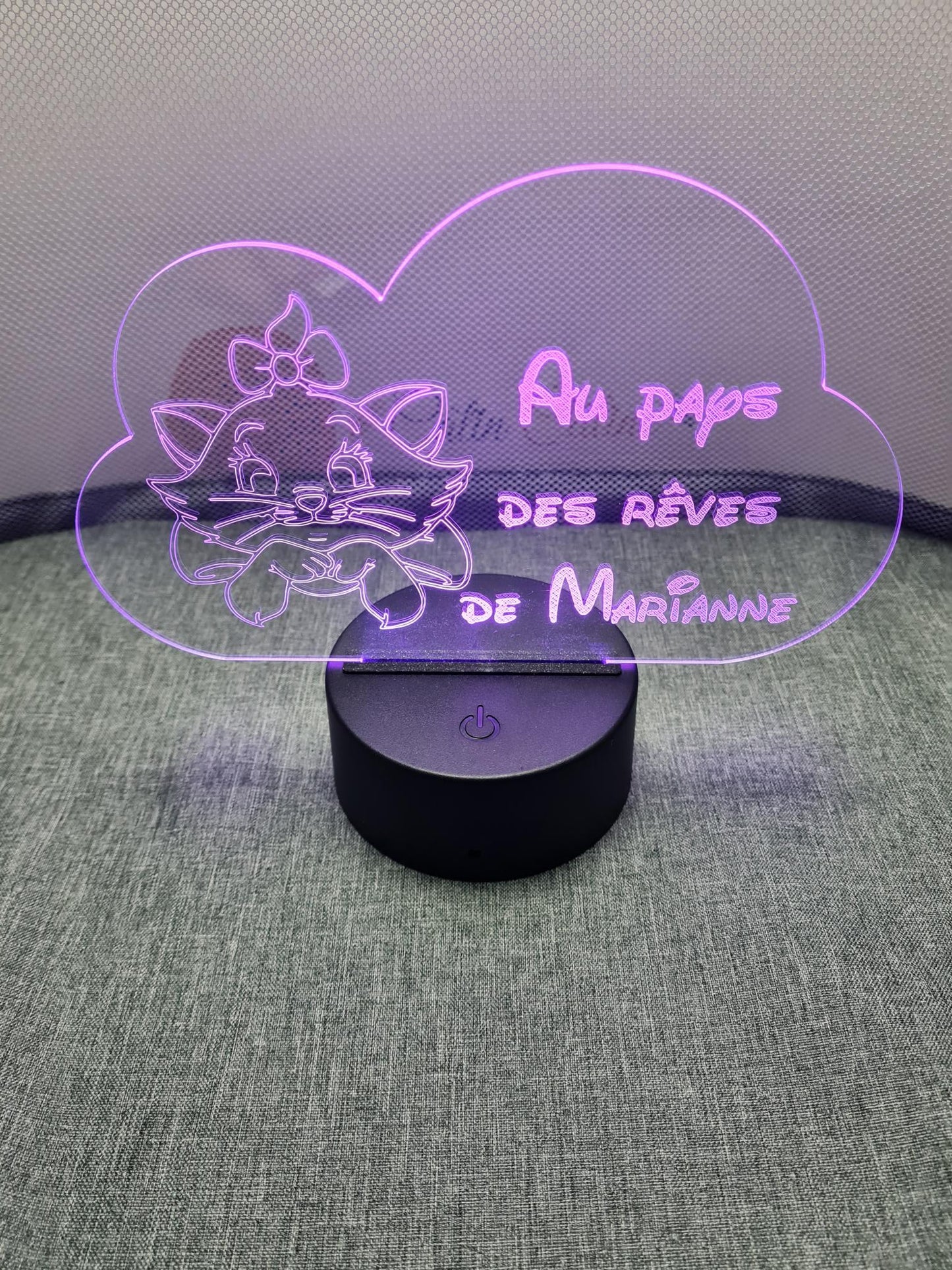 Personalized children's LED night light with first name and character - Calincaline.be