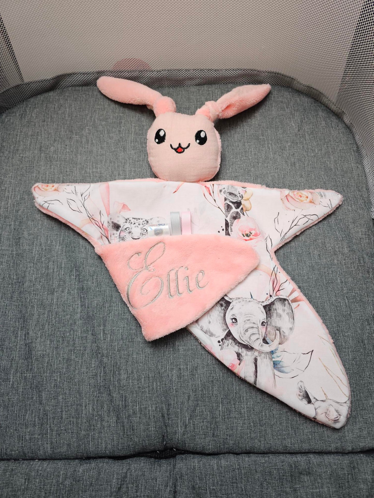 Doudou Personnalisé Fille - Lapin - Calincaline.be